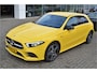 Mercedes-Benz A-klasse 250 e Business Solution AMG Sfeerverlichting | Widescreen | Carplay | Stoelverwarming | Night pakket