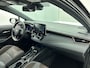Toyota Corolla Touring Sports 2.0 Hybrid 184 pk Aut. Trek Navigatie Apple Carplay/Android Auto Camera Adaptive Cruise Control Stoelverwarming Virtual Cockpit Lichtmetalen velgen Climate Control Getinte ramen