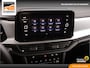 Volkswagen T-Roc 1.0 TSI Edition - FABRIEKSGARANTIE TOT 2027 | Navi | Apple Car Play | LED | PDC - RIJKLAAR