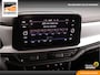 Volkswagen T-Roc 1.0 TSI Edition - FABRIEKSGARANTIE TOT 2027 | Navi | Apple Car Play | LED | PDC - RIJKLAAR