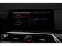 BMW 5-Serie Touring 530e luxury line|Luchtvering|Apple CarPlay|trekhaak|Stoelverwarming|