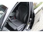 BMW 5-Serie Touring 530e luxury line|Luchtvering|Apple CarPlay|trekhaak|Stoelverwarming|
