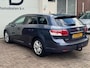 Toyota Avensis Wagon 2.0 VVTi Business / Automaat / Trekhaak