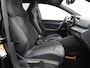 Volkswagen Golf 1.5 eTSI 115 pk DSG R-Line Edition | LED Plus koplampen | Sportonderstel | Achteruitrijcamera | Adaptive Cruise | Stoel-/stuurverwarming | Carplay