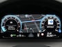 Volkswagen Golf 1.5 eTSI 115 pk DSG R-Line Edition | LED Plus koplampen | Sportonderstel | Achteruitrijcamera | Adaptive Cruise | Stoel-/stuurverwarming | Carplay