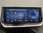 Peugeot 2008 1.2 PureTech Allure Clima | Cruise | 17'' Lichtmetalen velgen | Dodehoekbewaking | Camera voor+achter | Apple CarPlay / Android Auto | | Achteruitrijcamera | Airco (automatisch) | Buitenspiegels elektrisch verstel- en verwarmbaar