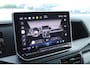 Volkswagen Crafter 2.0 TDI 140pk DSG L3H3 Exclusive Black Style Facelift BPM vrij! Trekhaak Camera Leder Led Zonneklep Sidesteps Navigatie