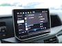 Volkswagen Crafter 2.0 TDI 140pk DSG L3H3 Exclusive Black Style Facelift BPM vrij! Trekhaak Camera Leder Led Zonneklep Sidesteps Navigatie