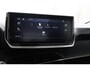 Peugeot 208 1.2 Hybrid 110 e-DCS6 Style Automaat | Nieuw uit voorraad | Navigatie via App | Airco | Cruise Control | Carplay | PDC A | LMV 16 inch