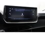Peugeot 208 1.2 Hybrid 110 e-DCS6 Style Automaat | Nieuw uit voorraad | Navigatie via App | Airco | Cruise Control | Carplay | PDC A | LMV 16 inch