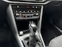 Volkswagen T-Roc 1.5 TSI 150pk DSG Life Edition Navigatie Winterpakket ACC Keyless Camera