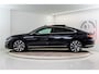 Volkswagen Arteon 2.0 TSI 2x R-Line 191PK | Pano | Discover Pro | Dynamic LED | VOL OPTIE!