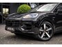 Porsche Cayenne Coupé E-Hybrid SportDesign | Adapt. Sportstoelen | Head-up | 22 Inch | Pass. Display