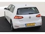 Volkswagen E-Golf E-DITION / Navigatie / LM 16 inch / LED / Clima / Parkeersensoren / APP Connect