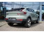 Volvo C40 Single Motor Extended Range Ultimate 82 kWh Automaat | Elektrisch verstelbare stoelen | Harman/ Kardon Audio | Stoel + Stuurverwarming | Nubuck bekleding | Elektrische achterklep | Adaptieve Cruise Control | Panoramadak |