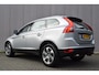 Volvo XC60 2.0 T5 240pk Automaat Ocean Race Zwart Leder | ECC | Full Map Navi | Telefonie | Dealer Onderhouden!!