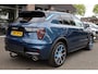 Lynk & Co 01 1.5 261PK! TREKHAAK-AFN! 6.6Kwh LADEN! 360-CAMERA PANO/SCHUIF INFINITY DAB NAVI CARPLAY CAMERA STOELVERWARMING ELEK.ACHTERKLEP 20"LMV
