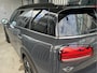 MINI Clubman Mini 2.0 Cooper S Chili | AUTOMAAT | LEDER | SCHUIF/KANTELDAK | CARPLAY/ANDROID | HARMAN/KARDON | NAVI | CRUISE CONTROL | PDC V+A | CLIMATE CONTROL | LMV 18'' | STOELVERWARMING | KEYLESS | LED | BLUETOOTH