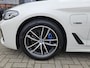 BMW 5-Serie Touring 530e High Executive + M-SPORT + LASER + PANO DAK + HARMAN KARDON + KEYLESS