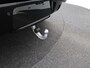 Land Rover Defender 2.0 P300e 110 X-Dynamic HSE | Panoramisch schuifdak | ClearSight camera | Elek. trekhaak | 22'' Wielen | Stoelventilatie |