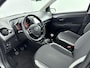 Toyota Aygo 1.0 VVT-i x-joy | Apple Carplay / Android Auto | Clima | Camera | 15 inch | Bluetooth | DAB | Privacy glas