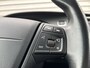 Volvo V40 T2 Momentum / verwarmbare voorstoelen / trekhaak / Xenon /