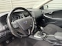 Volvo V40 T2 Momentum / verwarmbare voorstoelen / trekhaak / Xenon /