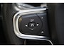 Volvo XC40 Recharge P8 AWD R-Design Pano !