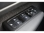 Volvo XC40 Recharge P8 AWD R-Design Pano !