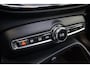 Volvo XC40 Recharge P8 AWD R-Design Pano !