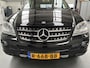 Mercedes-Benz ML-klasse 320 CDI youngtimer! Automaat 4-matic | Glazen schuif-/kanteldak | Trekhaak met afneembare kogel | Voorstoelen verwarmd