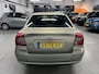 Toyota Avensis 2.0 VVTi Executive CRUISE / NAP / VOL-LEDER