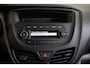 Opel Karl 1.0 ecoFLEX 120 Jaar Edition | Cruise Controle | Bluetooth | USB | Elektrische Ramen | Hoogte verstelling Stoel |