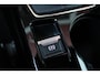 Peugeot 2008 1.2 100PK ALLURE | NAVIGATIE | APPLE CARPLAY/ANDROID AUTO | DAB RADIO | LED | PARKEERSENSOREN | ACHTERUIRIJCAMERA | DODEHOEKDETECTIE | 360° CAMERA | ADAPTIVE CRUISECONTROL | 3D-COCKPIT | ZWARTE DAKRAILS | 17" LICHTMETAAL |