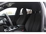 Peugeot 2008 1.2 100PK ALLURE | NAVIGATIE | APPLE CARPLAY/ANDROID AUTO | DAB RADIO | LED | PARKEERSENSOREN | ACHTERUIRIJCAMERA | DODEHOEKDETECTIE | 360° CAMERA | ADAPTIVE CRUISECONTROL | 3D-COCKPIT | ZWARTE DAKRAILS | 17" LICHTMETAAL |