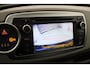 Toyota Yaris 1.3 VVT-i Executive | Origineel NL | Panoramadak | Navigatie | Keyless | Cruise Control | Clima | Camera | Premium audio | 15 inch | Bluetooth