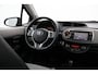 Toyota Yaris 1.3 VVT-i Executive | Origineel NL | Panoramadak | Navigatie | Keyless | Cruise Control | Clima | Camera | Premium audio | 15 inch | Bluetooth