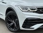 Volkswagen Tiguan 1.5 TSI 150pk DSG R-Line Blackstyle | Panoramadak | Trekhaak | Rijklaar incl. 1 jaar Bovag garantie