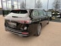 Volkswagen Passat Variant 1.5 eTSI 150pk Elegance | Alcantara | Head up | Camera | Dode hoek | Rijklaar