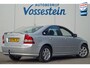 Volvo S40 1.8 Momentum / 125dkm NAP / R-Design Sports Line / Trekhaak / Youngtimer / Climate / Cruise Control