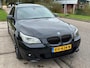 BMW 5-Serie 530xi High Executive Aut. M-pakket ECC Navi Schuif-kanteldak LMV 19" Leder Comfortstoelen Bi-xenon Cruisecontr. Nw Apk