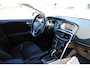Volvo V40 T2 122PK Edition+ | Stoelverwarming | Navigatie | Cruise Control | Parkeersensoren achter | Climate control | LED koplampen