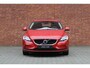 Volvo V40 T2 122PK Edition+ | Stoelverwarming | Navigatie | Cruise Control | Parkeersensoren achter | Sensus Connect premium audio | Regensensor | Climate control | LED koplampen