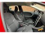 Volvo V40 T2 122PK Edition+ | Stoelverwarming | Navigatie | Cruise Control | Parkeersensoren achter | Sensus Connect premium audio | Regensensor | Climate control | LED koplampen