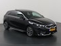 Kia Ceed 1.5 T-GDi GT-Line | Panoramadak | Stoel/Stuurwielverwarming | Navigatie | Parkeercamera | Climate control