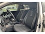 Kia Stonic 1.0 T-GDi MHEV GT-Line Stoel-en-Stuurverwarming | Navigatie | Achteruitrijcamera | Keyless Entry | Gewrapt Two-Tone dak