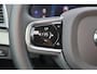 Volvo XC90 T8 Recharge AWD Plus Dark - LONG RANGE - IntelliSafe Assist & Surround - 360º Camera - Harman/Kardon audio - Adaptieve LED koplampen - Verwarmde voorstoelen, stuur & achterbank - Parkeersensoren voor & achter - Elektr. bedienb. voorstoelen met geheugen - Draadloze tel. lader - Extra getint glas - Elektr. inklapbare trekhaak - 20' LMV