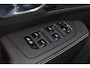 Volvo S90 T8 AWD Plus Dark - LONG RANGE - Luchtvering - Panorama/schuifdak - IntelliSafe Assist & Surround - 360º Camera - Harman/Kardon audio - Adaptieve LED koplampen - Verwarmde voorstoelen, stuur & achterbank - Parkeersensoren voor & achter - Elektr. bedienb. voorstoelen met geheugen - Extra getint glas - 20' LMV