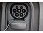 Peugeot e-2008 EV 50kWh *Active* | 3-Fase | SOH 91% | Dealer OH | Trekhaak | Carplay | Vol-Led | PDC | Navigatie | Cruise & Climate Control |
