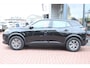 Peugeot e-2008 EV 50kWh *Active* | 3-Fase | SOH 91% | Dealer OH | Trekhaak | Carplay | Vol-Led | PDC | Navigatie | Cruise & Climate Control |